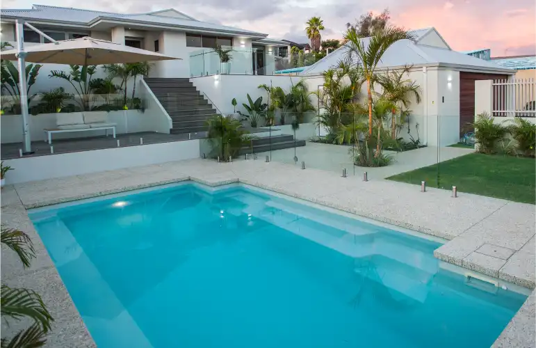 Aqua Technics Canada - Fibreglass Swimming Pools - Fiberglass Pool ...